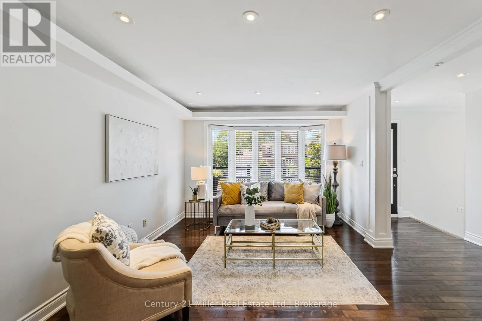 1363 HARMSWORTH SQUARE
