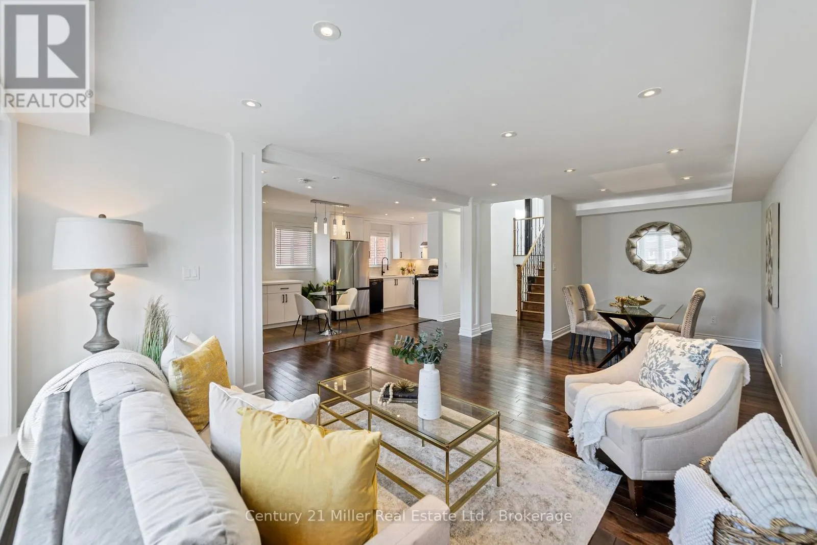 1363 HARMSWORTH SQUARE