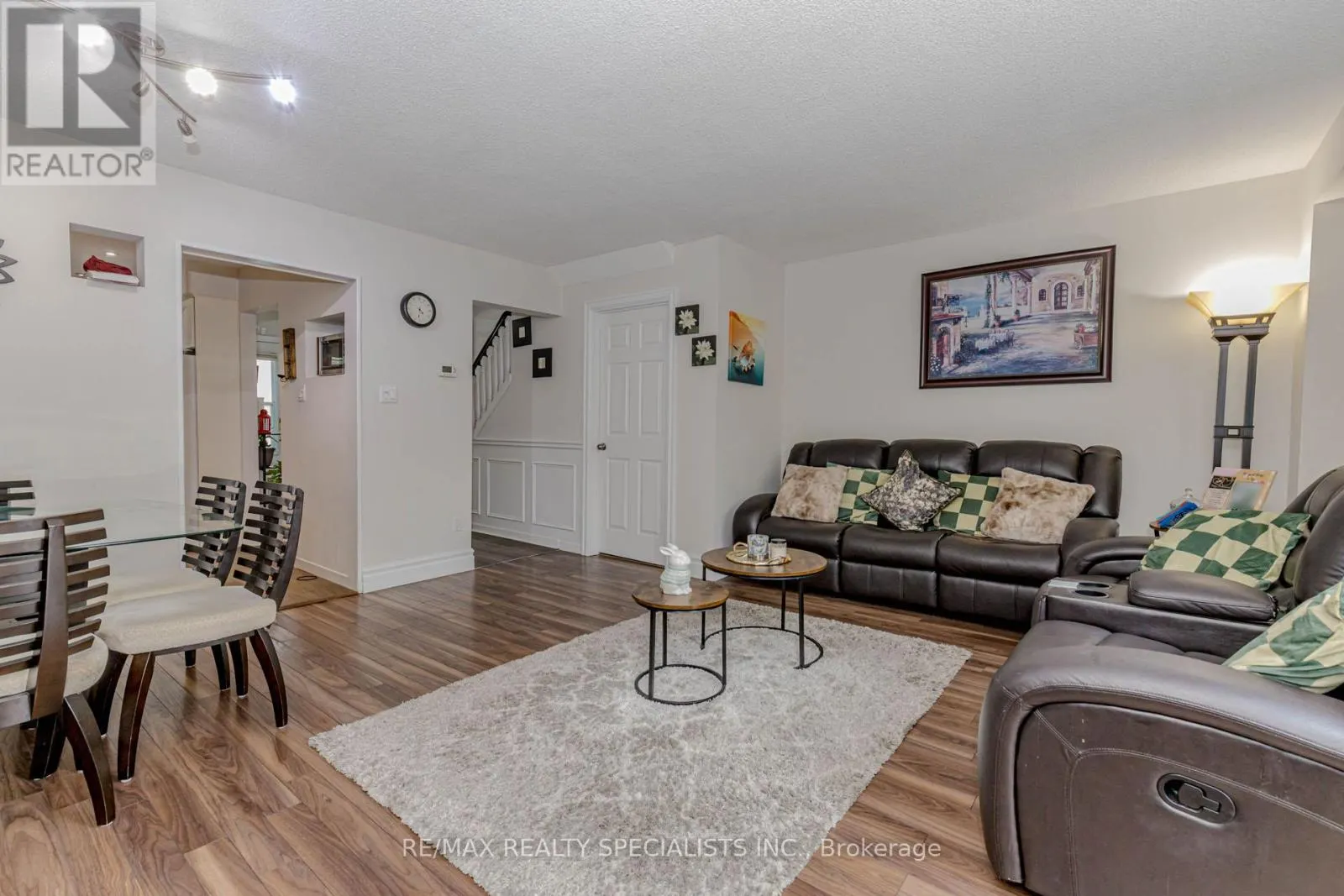 24 - 561 CHILDS DRIVE
