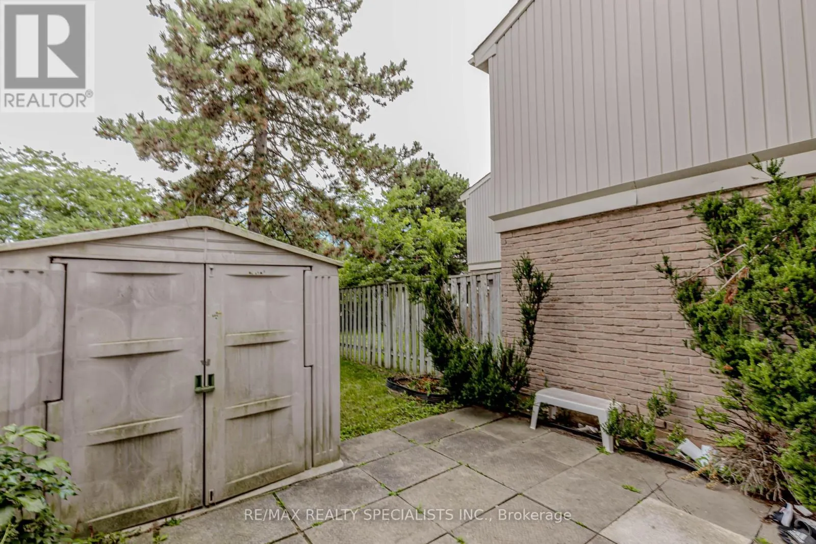 24 - 561 CHILDS DRIVE