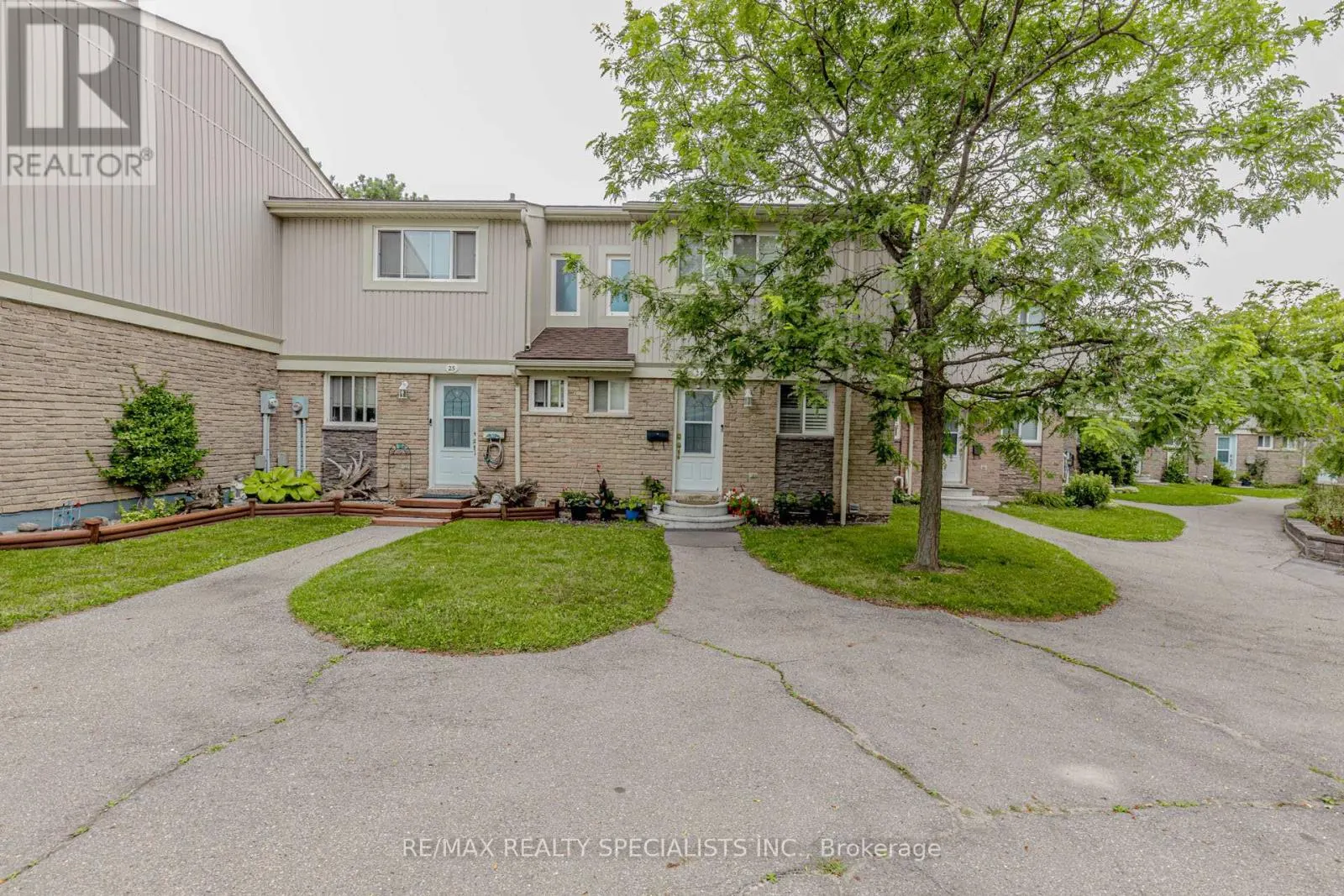 24 - 561 CHILDS DRIVE