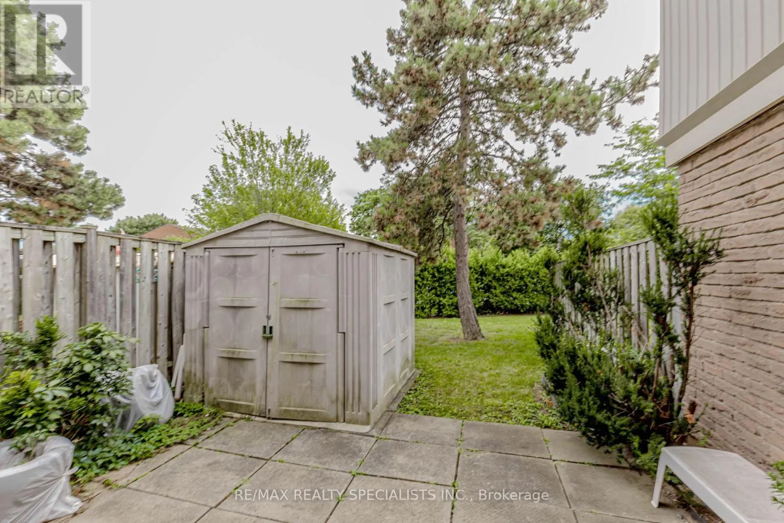 24 - 561 CHILDS DRIVE
