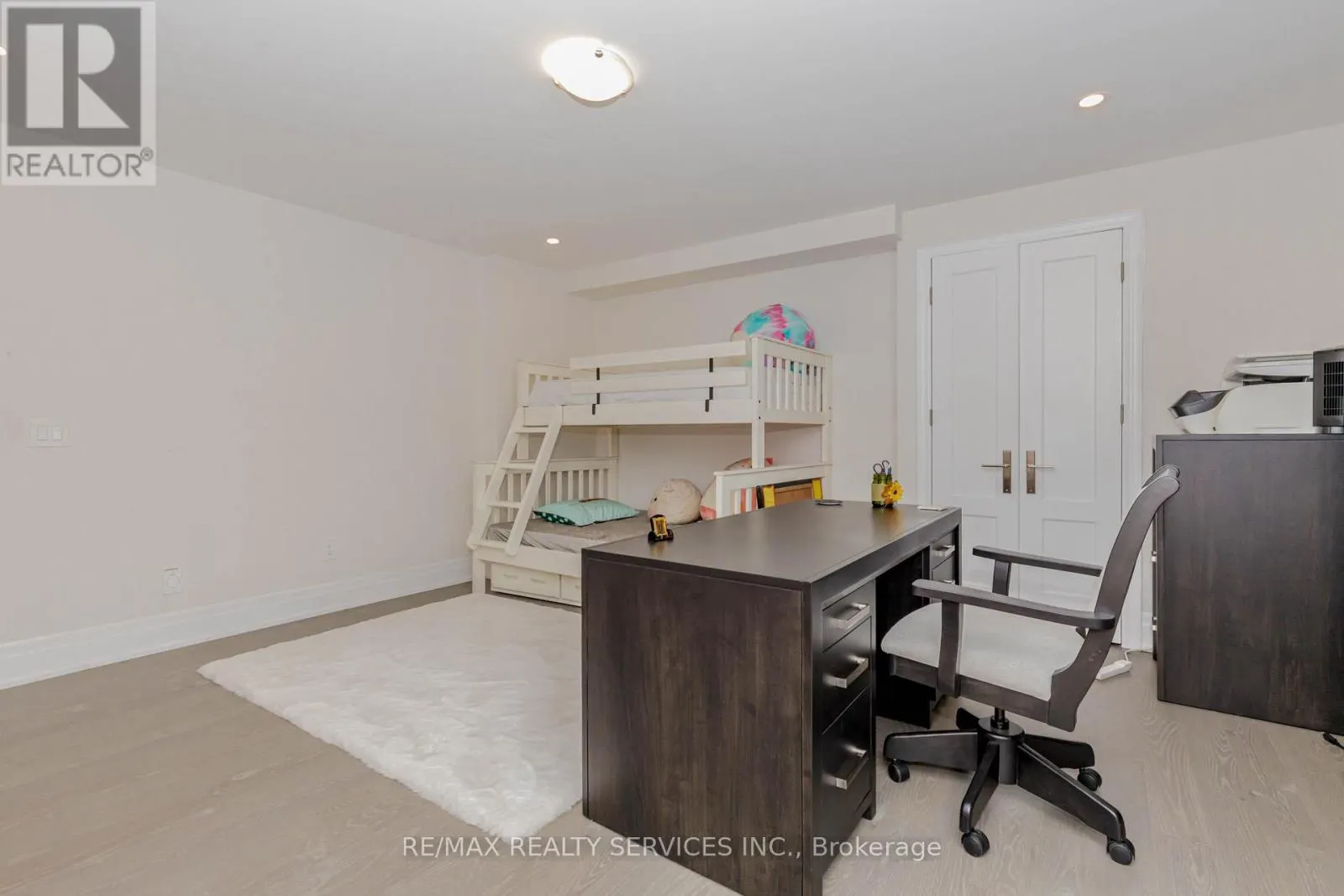 1217 IRONBRIDGE ROAD
