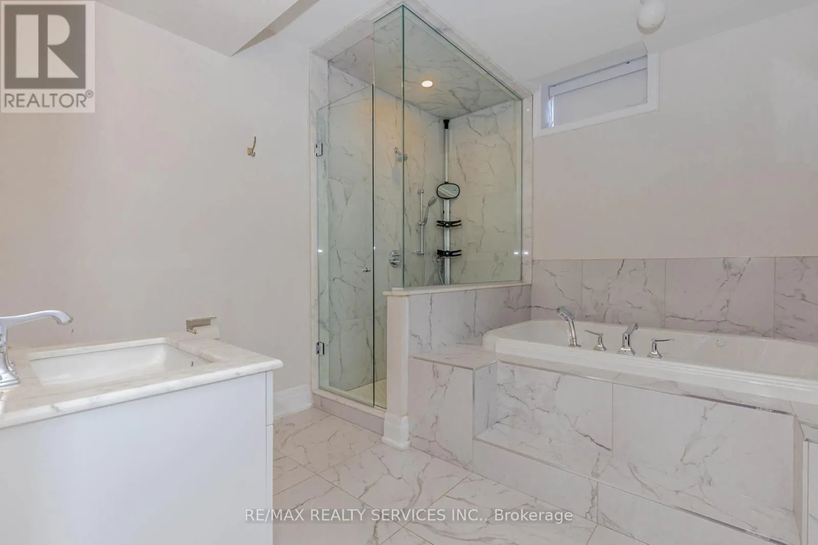 1217 IRONBRIDGE ROAD
