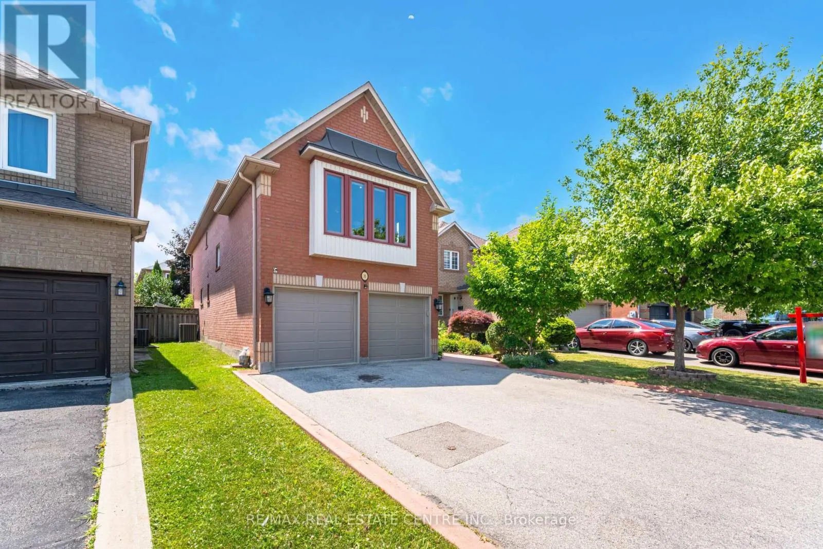 30 CREEKWOOD DRIVE