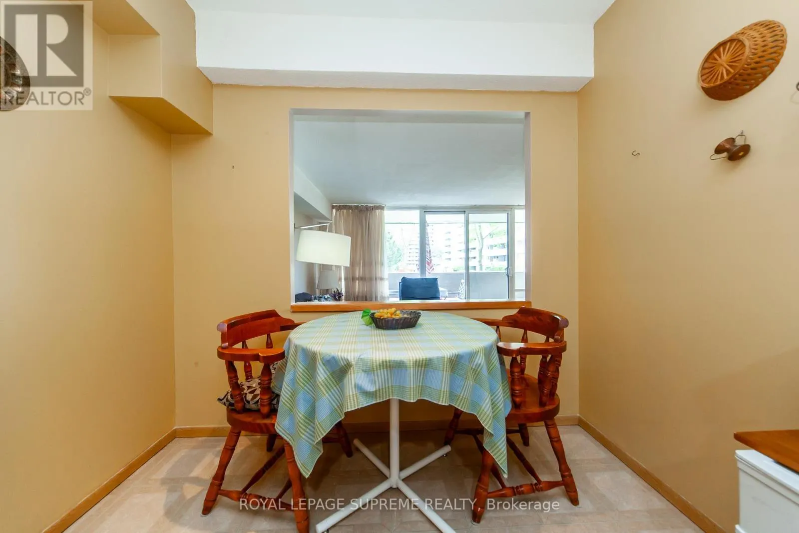 205 - 270 SCARLETT ROAD