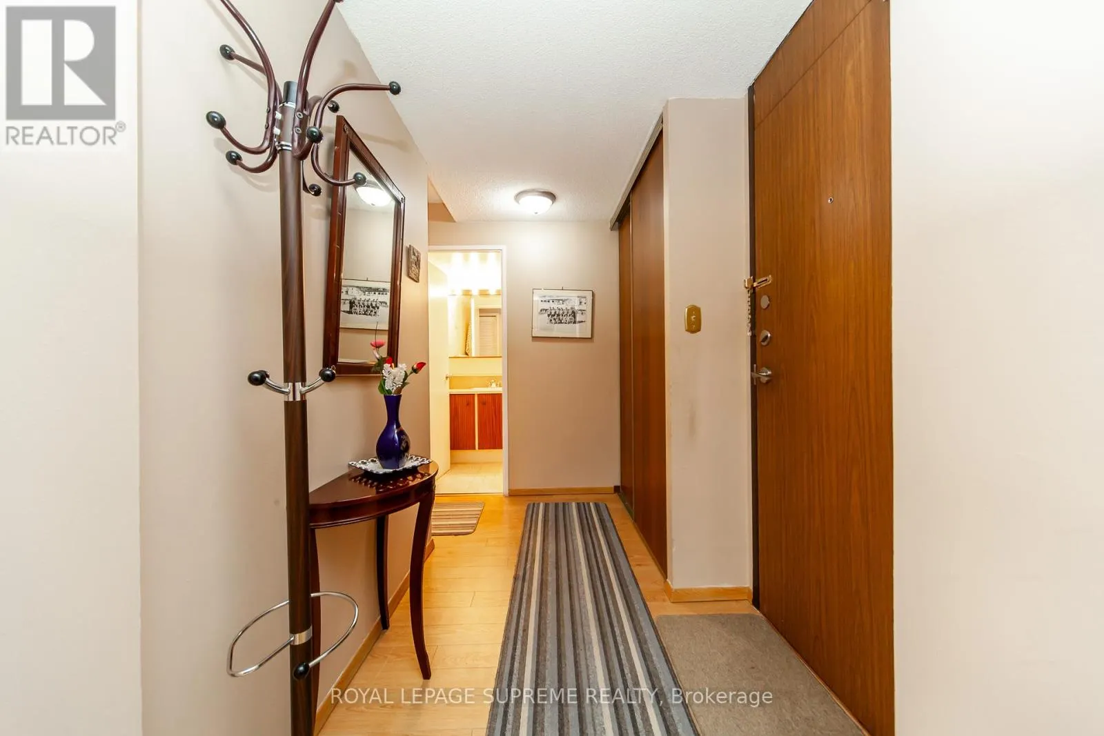 205 - 270 SCARLETT ROAD