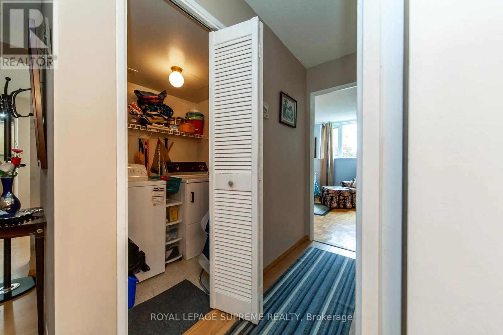 205 - 270 SCARLETT ROAD