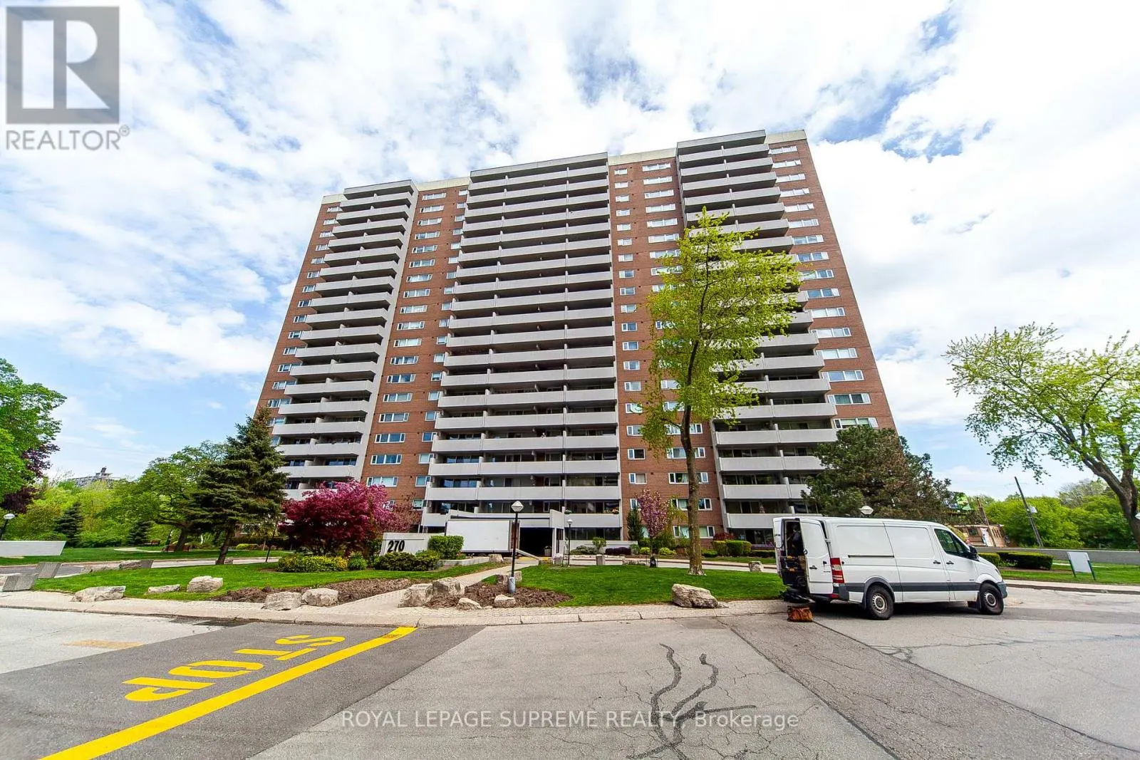 205 - 270 SCARLETT ROAD