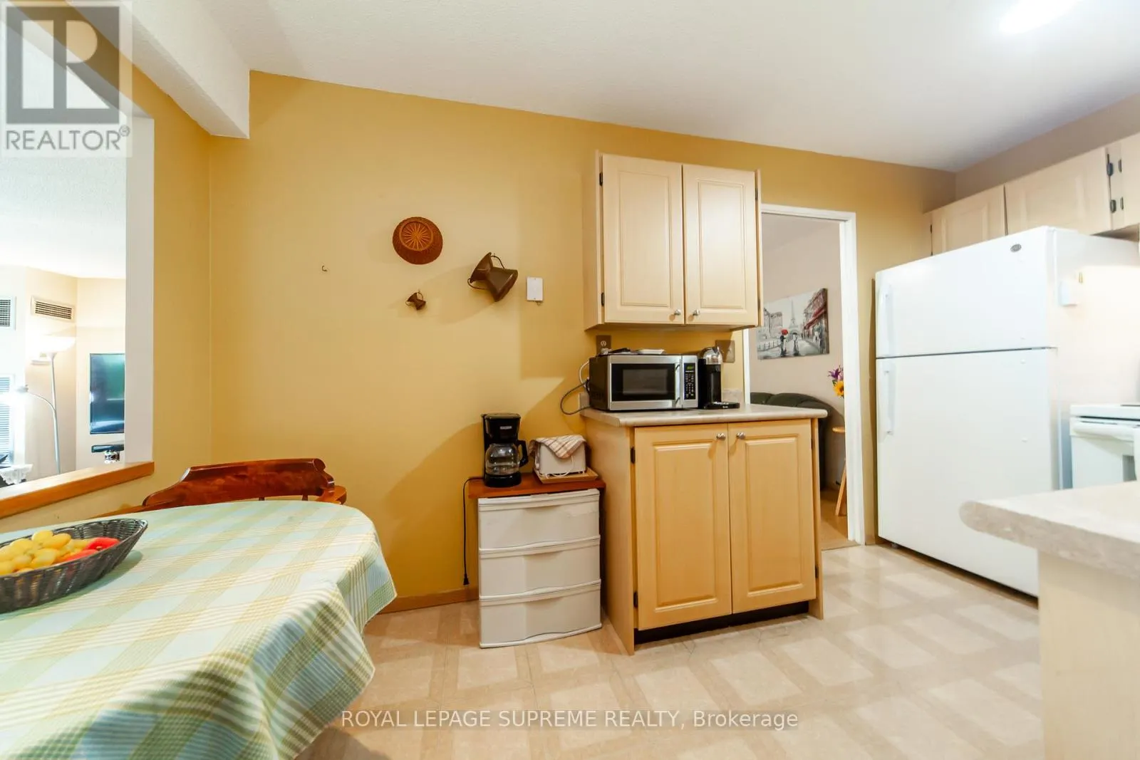 205 - 270 SCARLETT ROAD