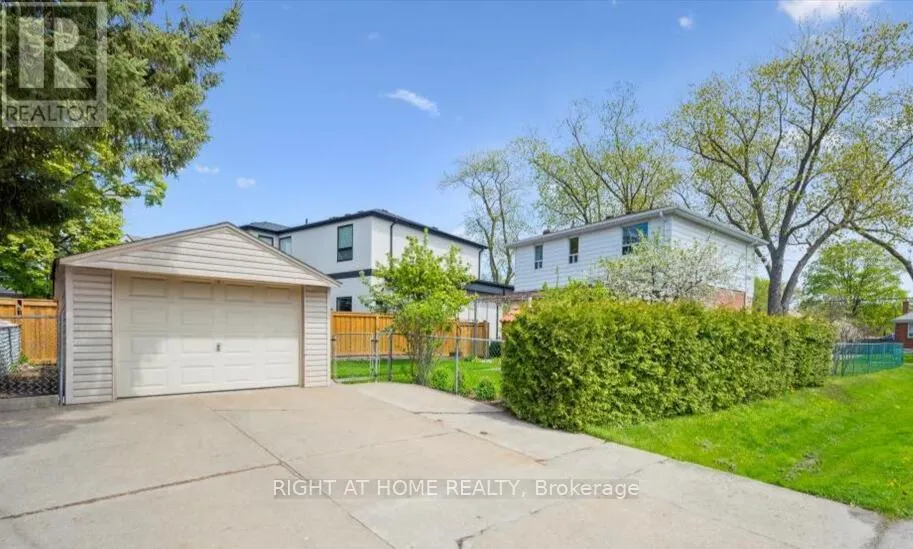133 PRINCE CHARLES DRIVE