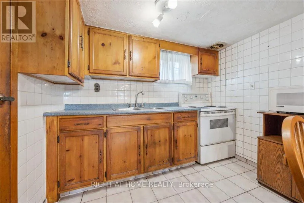 133 PRINCE CHARLES DRIVE
