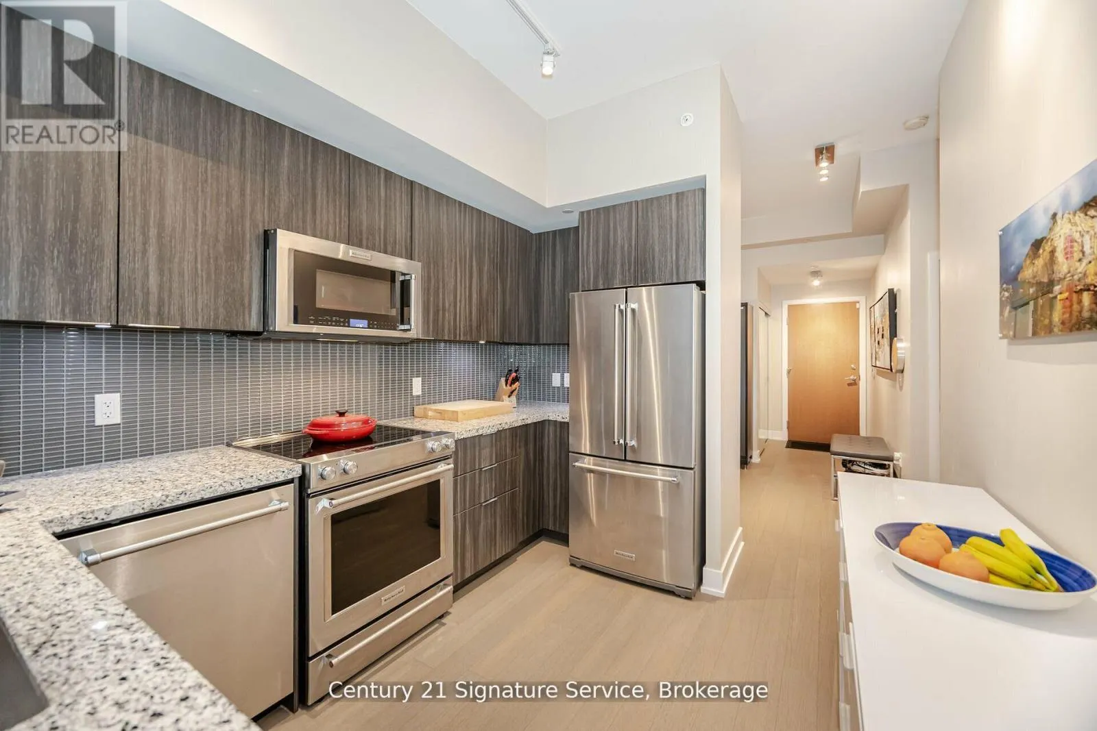 312 - 20 SHORE BREEZE DRIVE