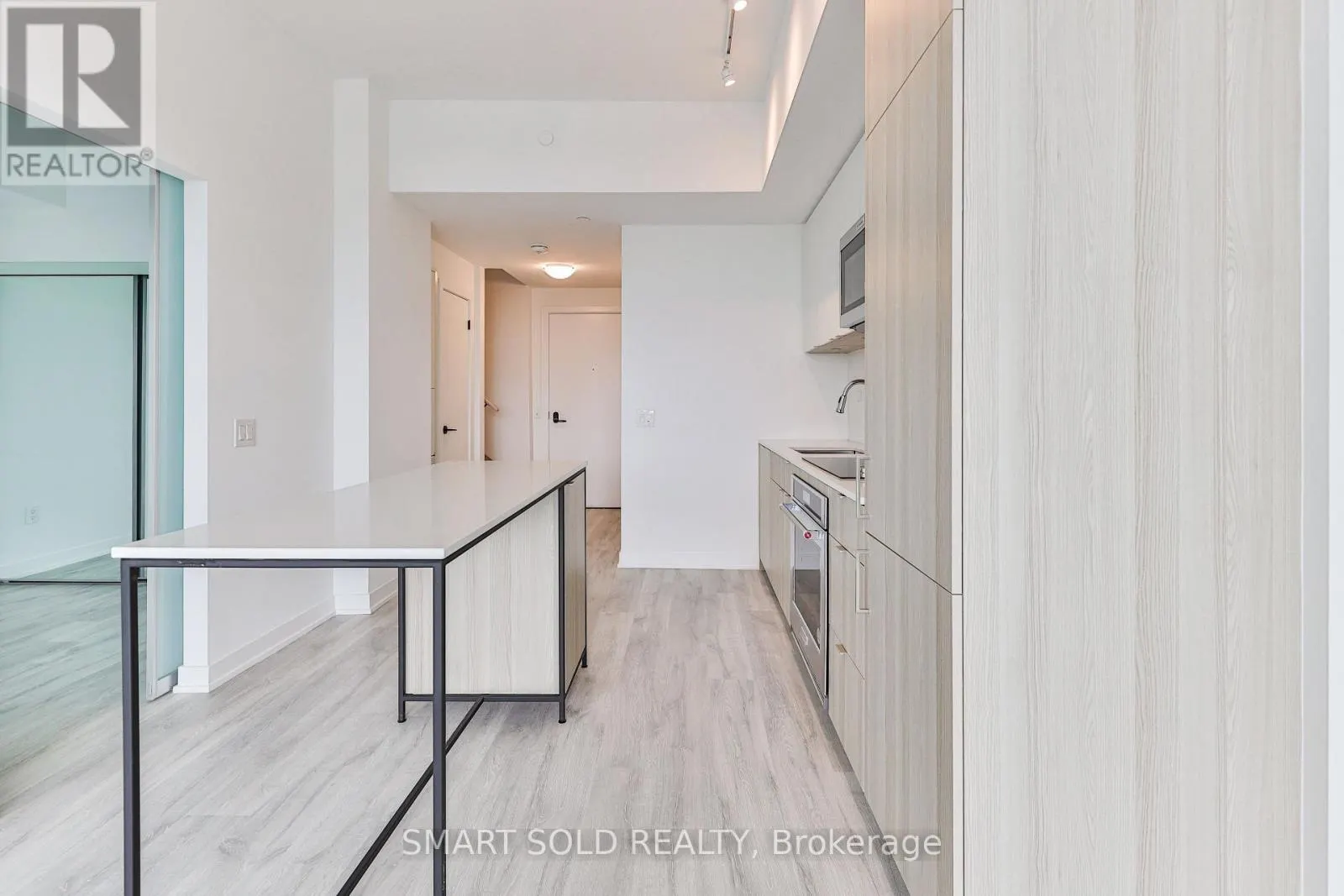 114 - 220 MISSINNIHE WAY