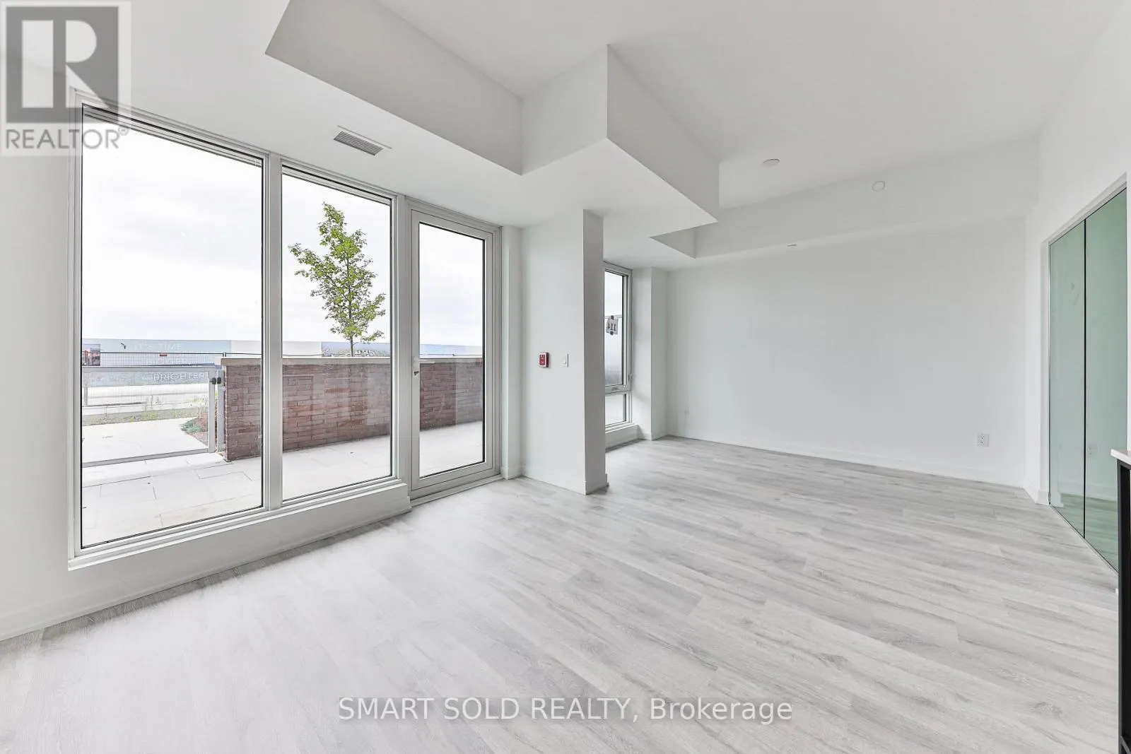 114 - 220 MISSINNIHE WAY