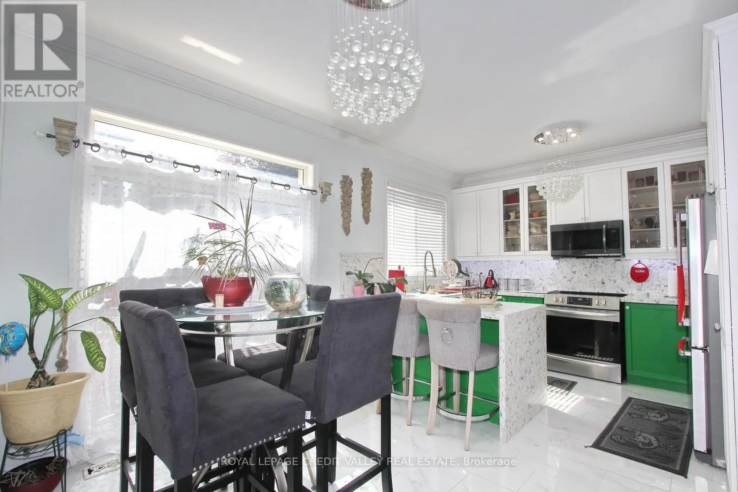 12 HELMAN ROAD