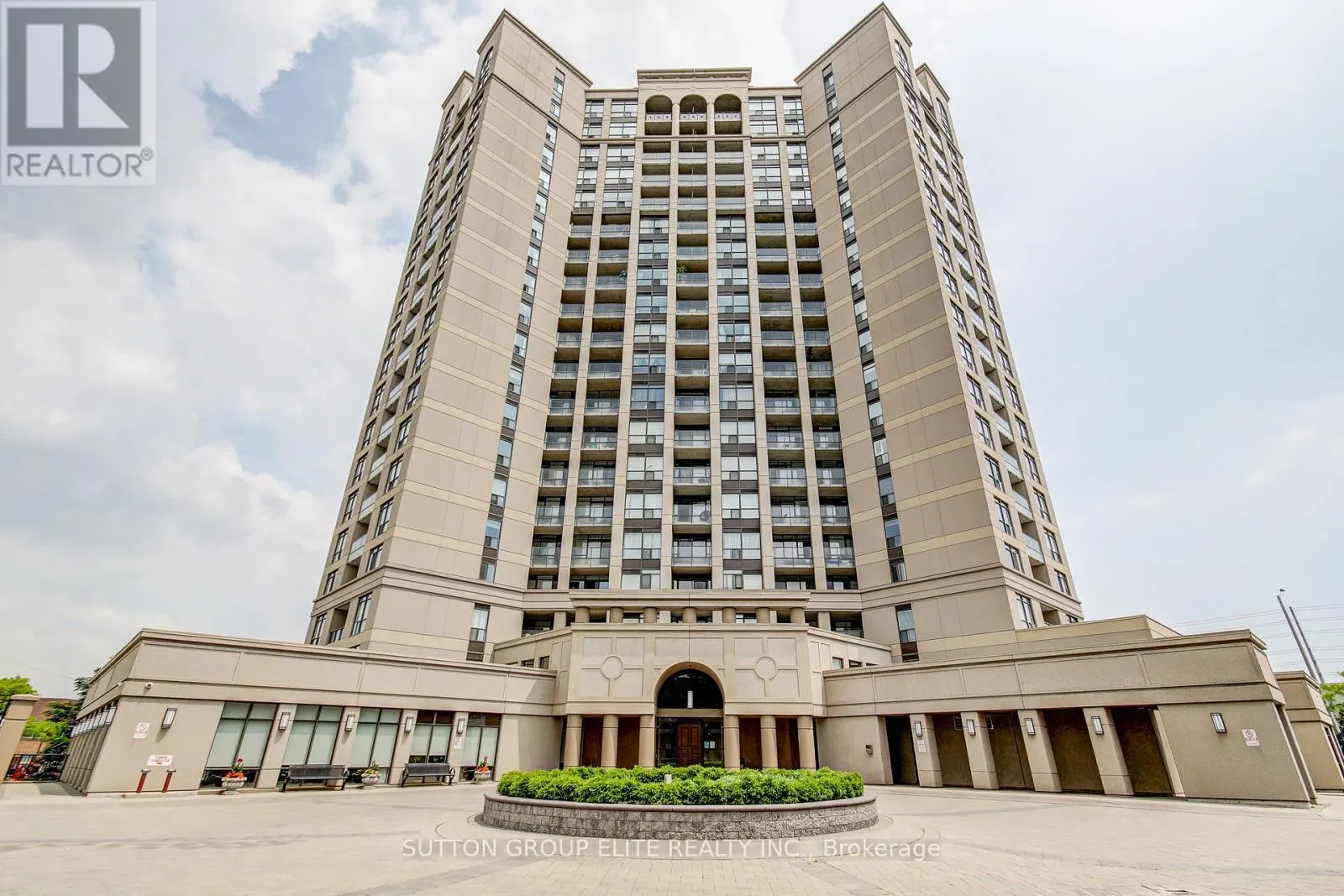 1106 - 220 FORUM DRIVE
