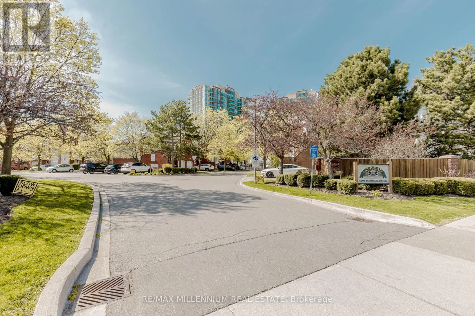 28 - 4605 DONEGAL DRIVE