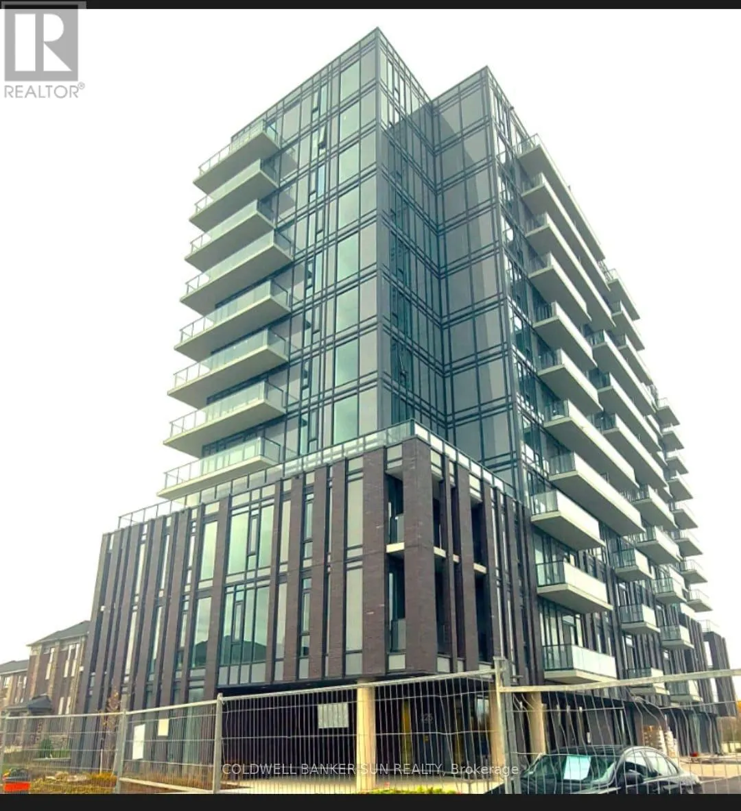 601 - 215 VETERANS DRIVE