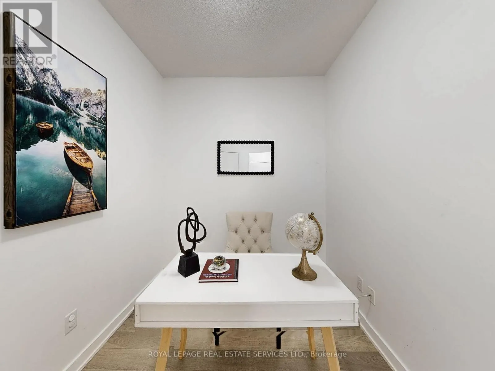 625A - 5230 DUNDAS STREET