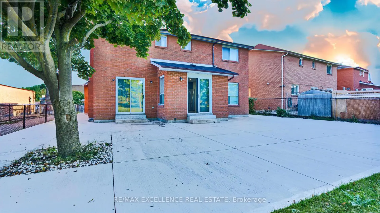 280 HANSEN ROAD N