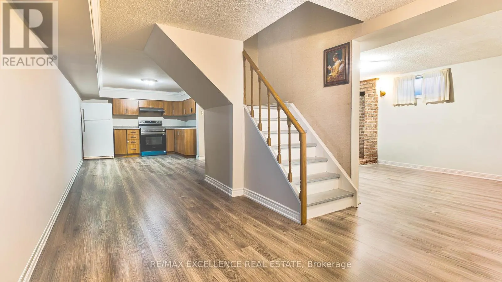 280 HANSEN ROAD N