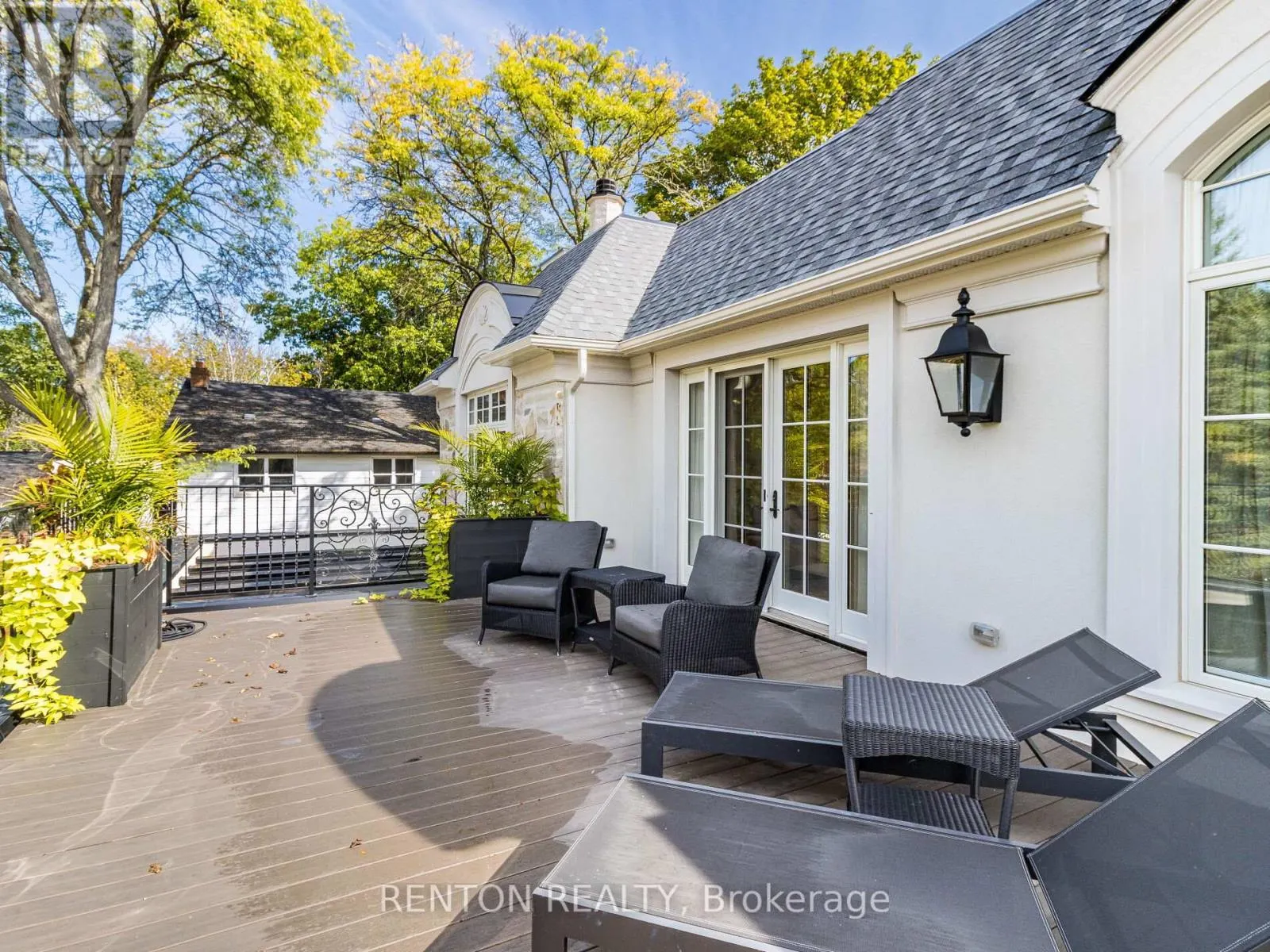 1491 WATERSEDGE ROAD