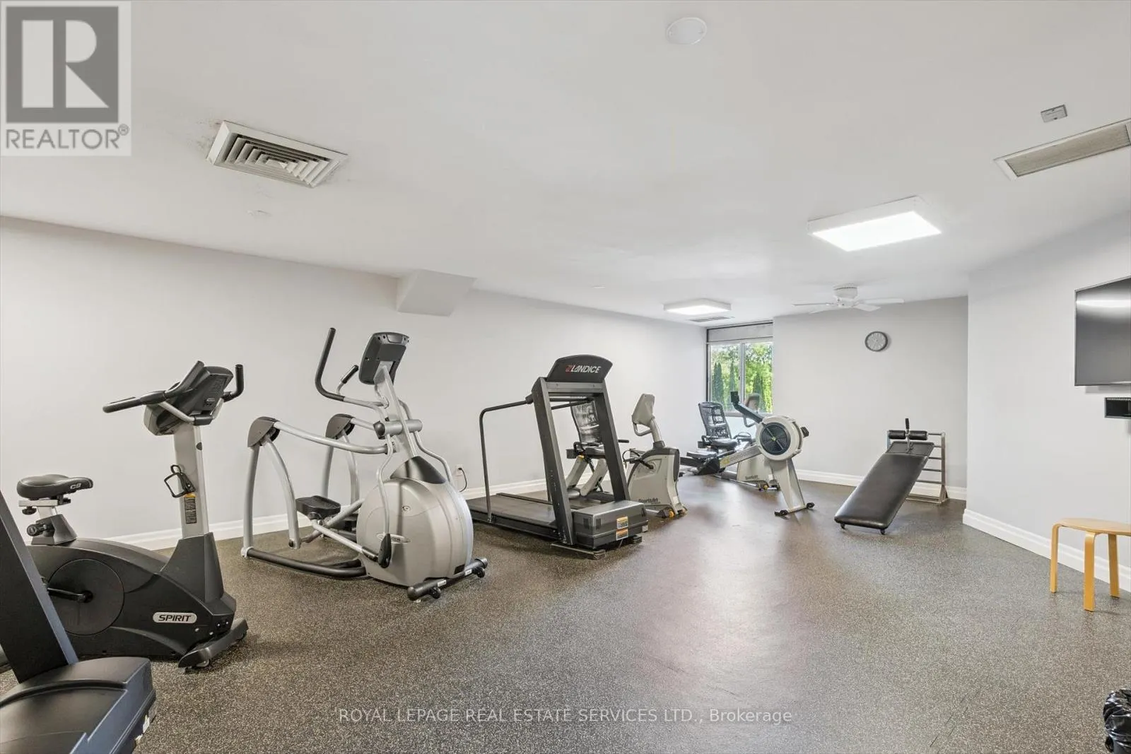 1206 - 1400 DIXIE ROAD