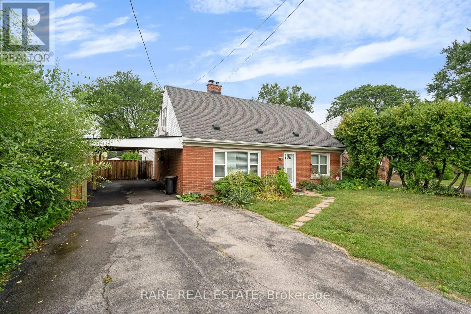 2073 LEIGHLAND ROAD