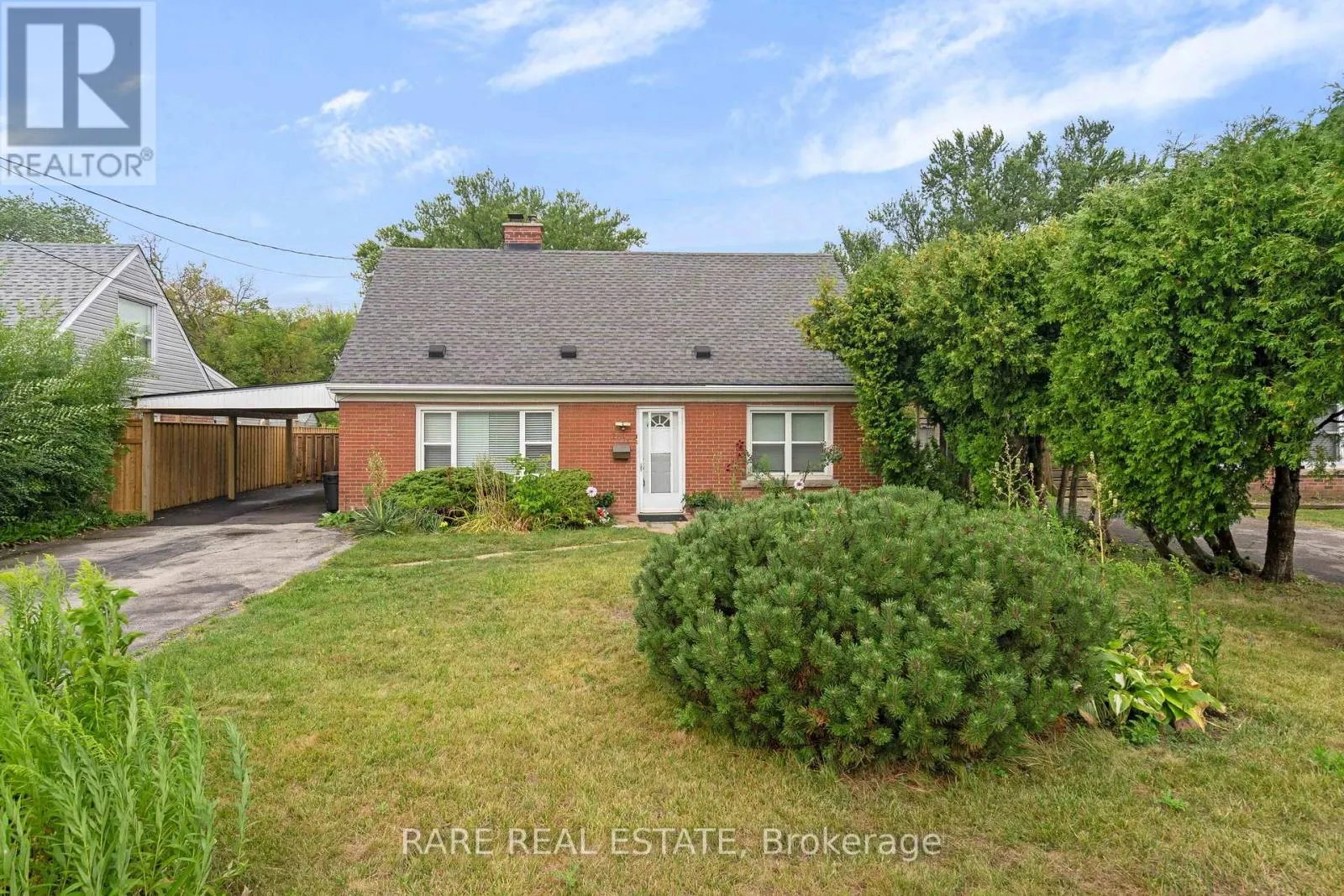 2073 LEIGHLAND ROAD