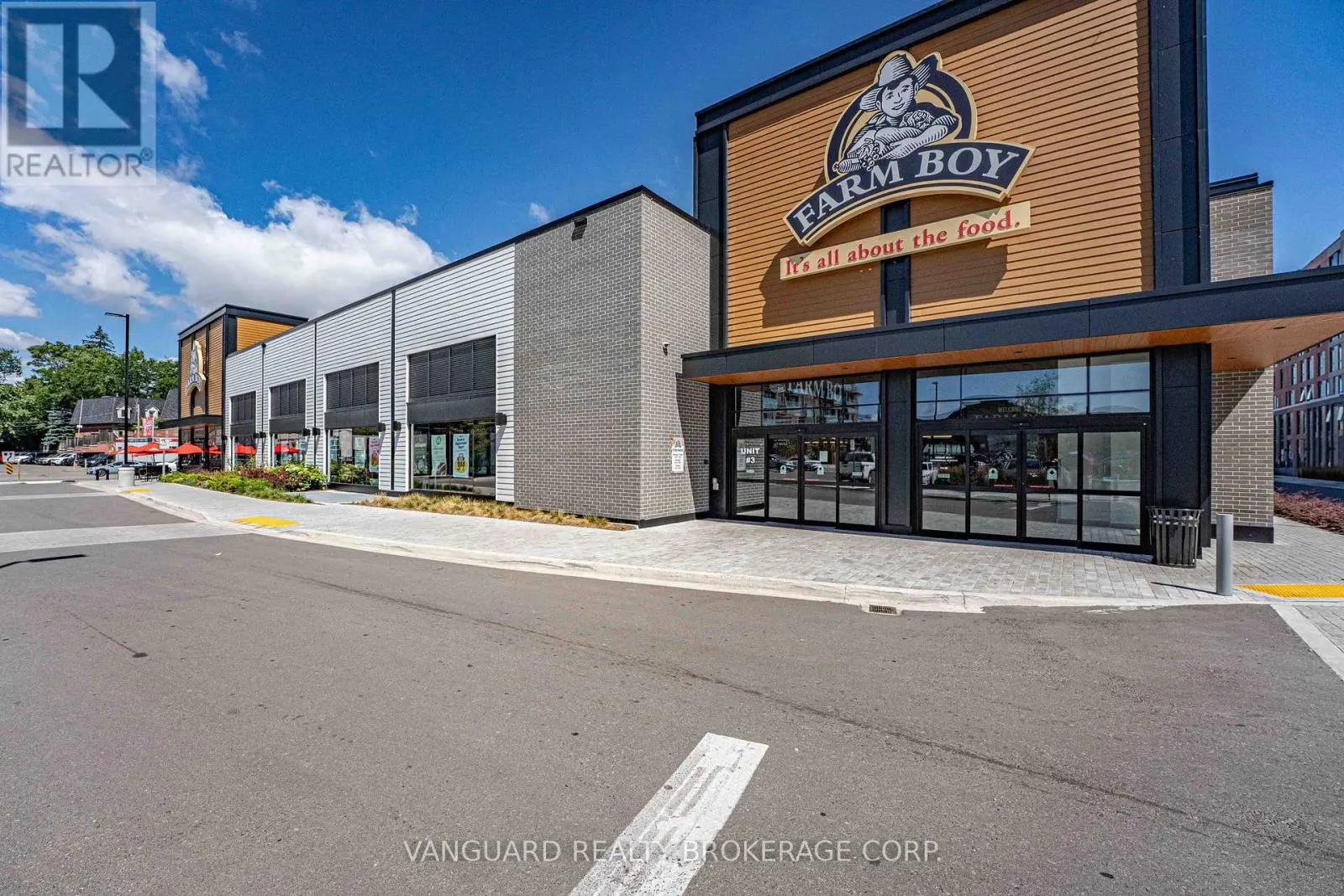 21 - 15 LOU PARSONS WAY