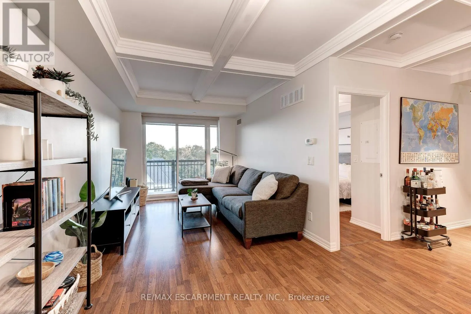 505 - 3563 LAKE SHORE BOULEVARD W