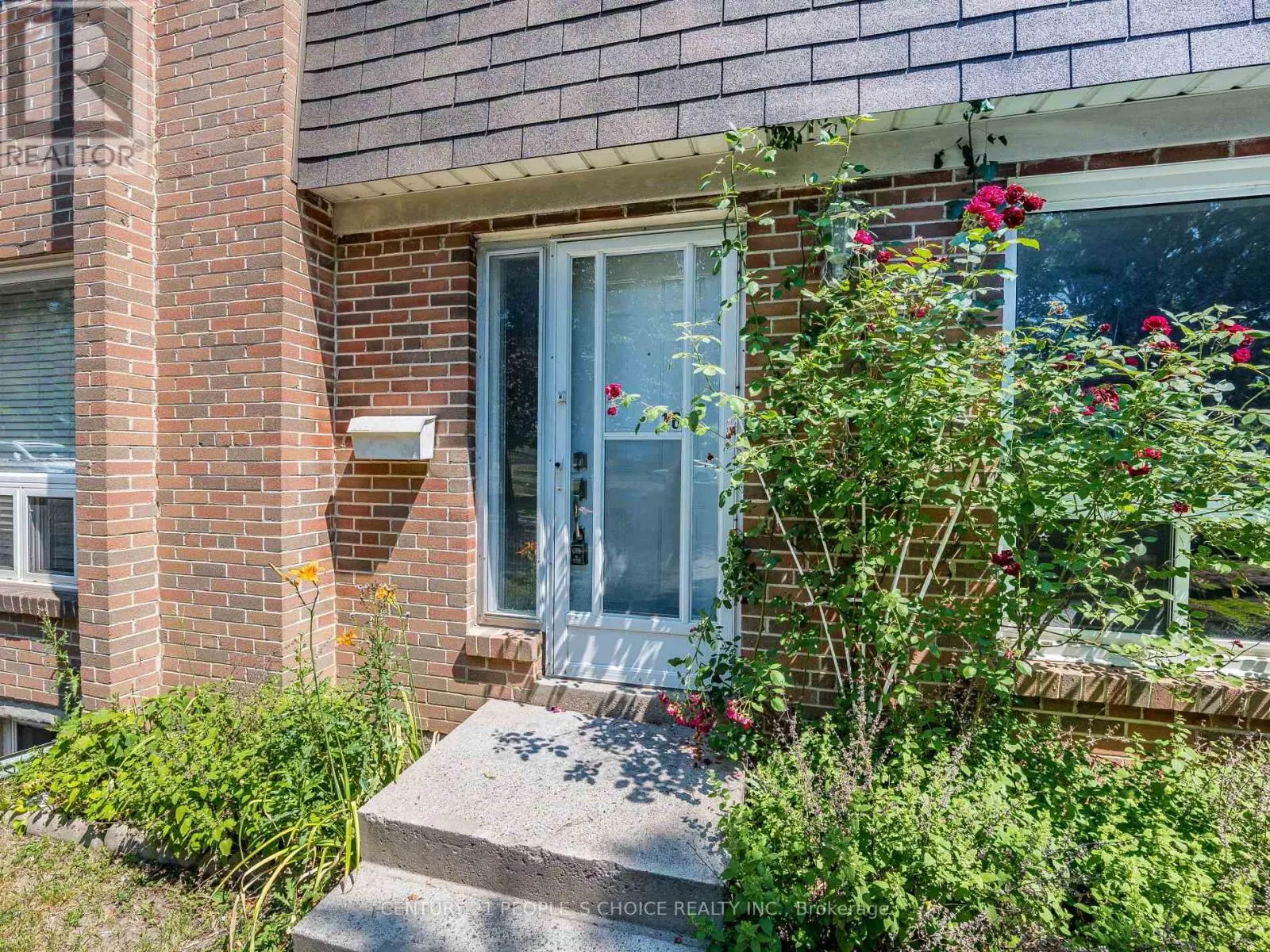 16 - 1720 ALBION ROAD