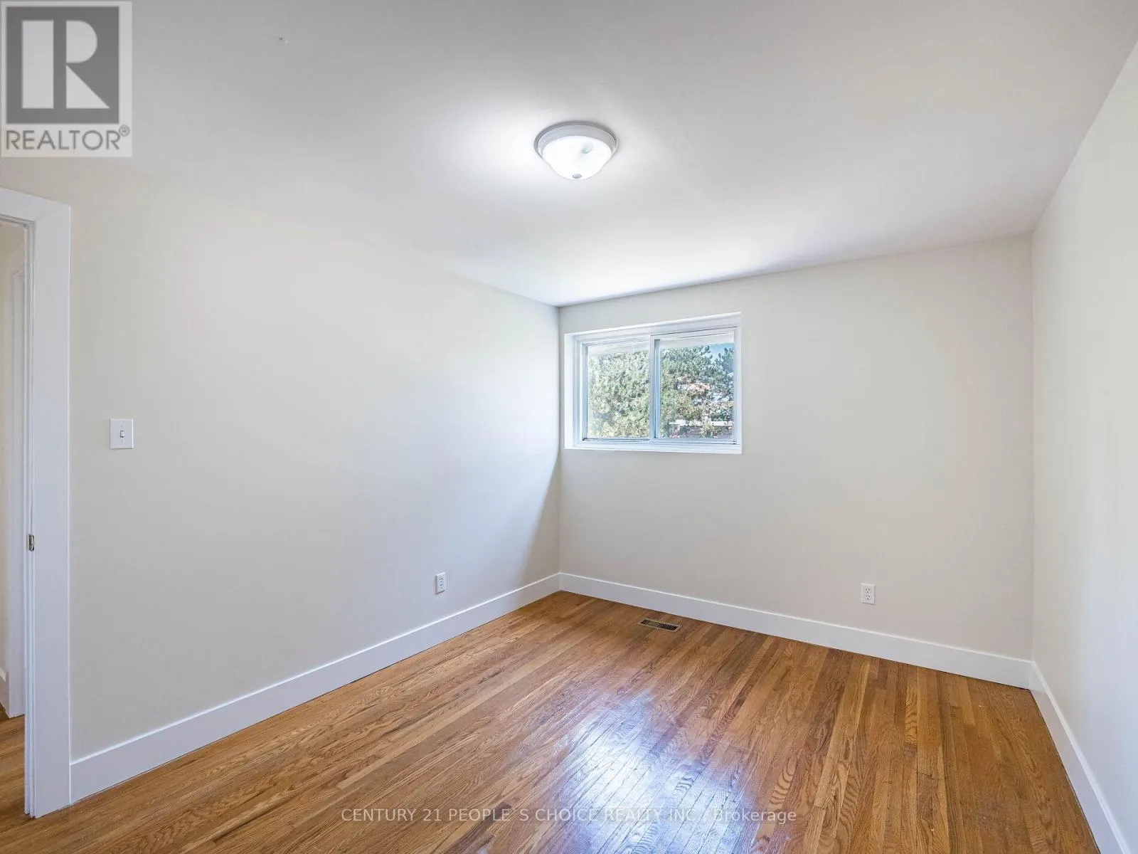 16 - 1720 ALBION ROAD