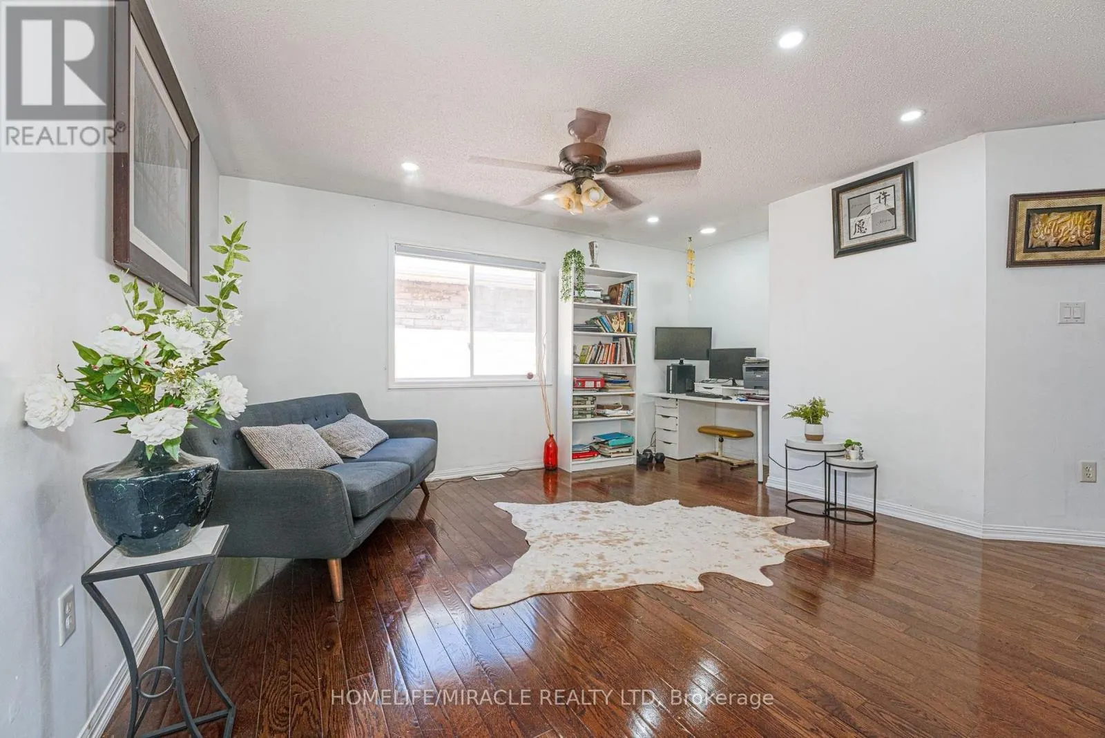 28 BOWSFIELD DRIVE
