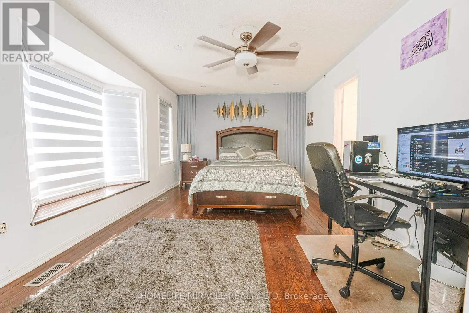 28 BOWSFIELD DRIVE