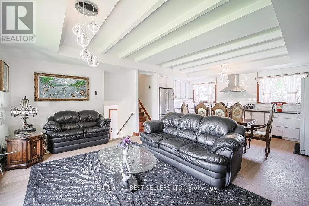 126 MELLOW CRESCENT