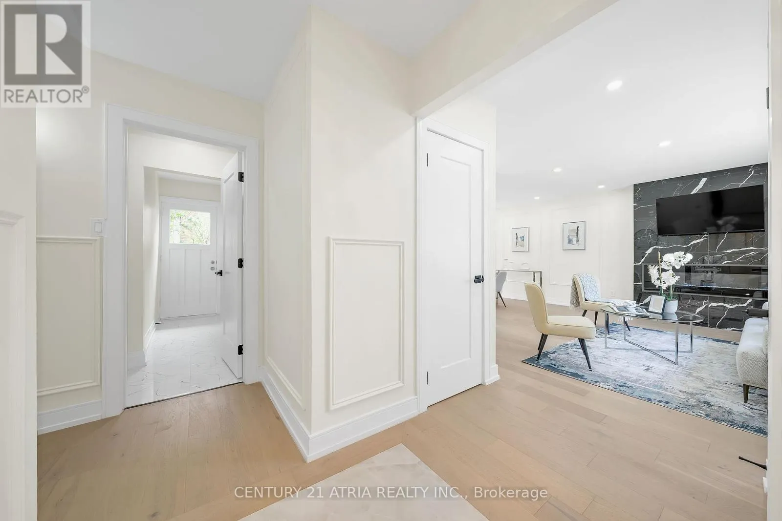 48 TEALHAM DRIVE S