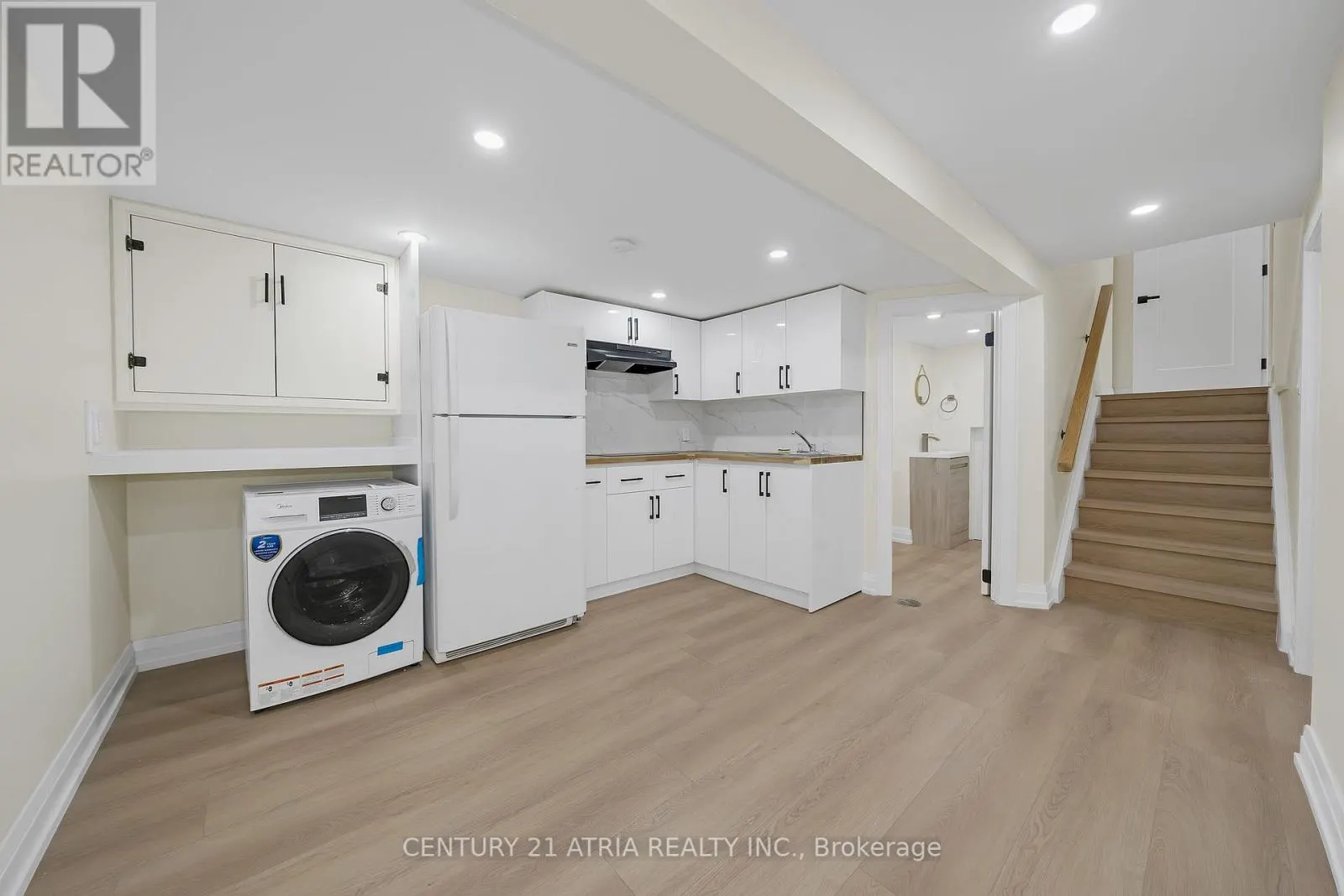 48 TEALHAM DRIVE S