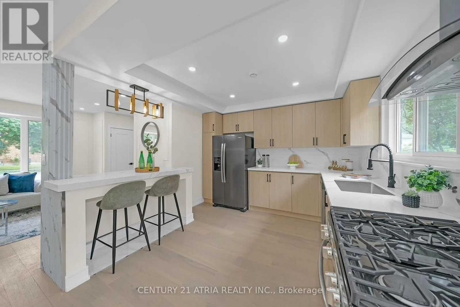 48 TEALHAM DRIVE S