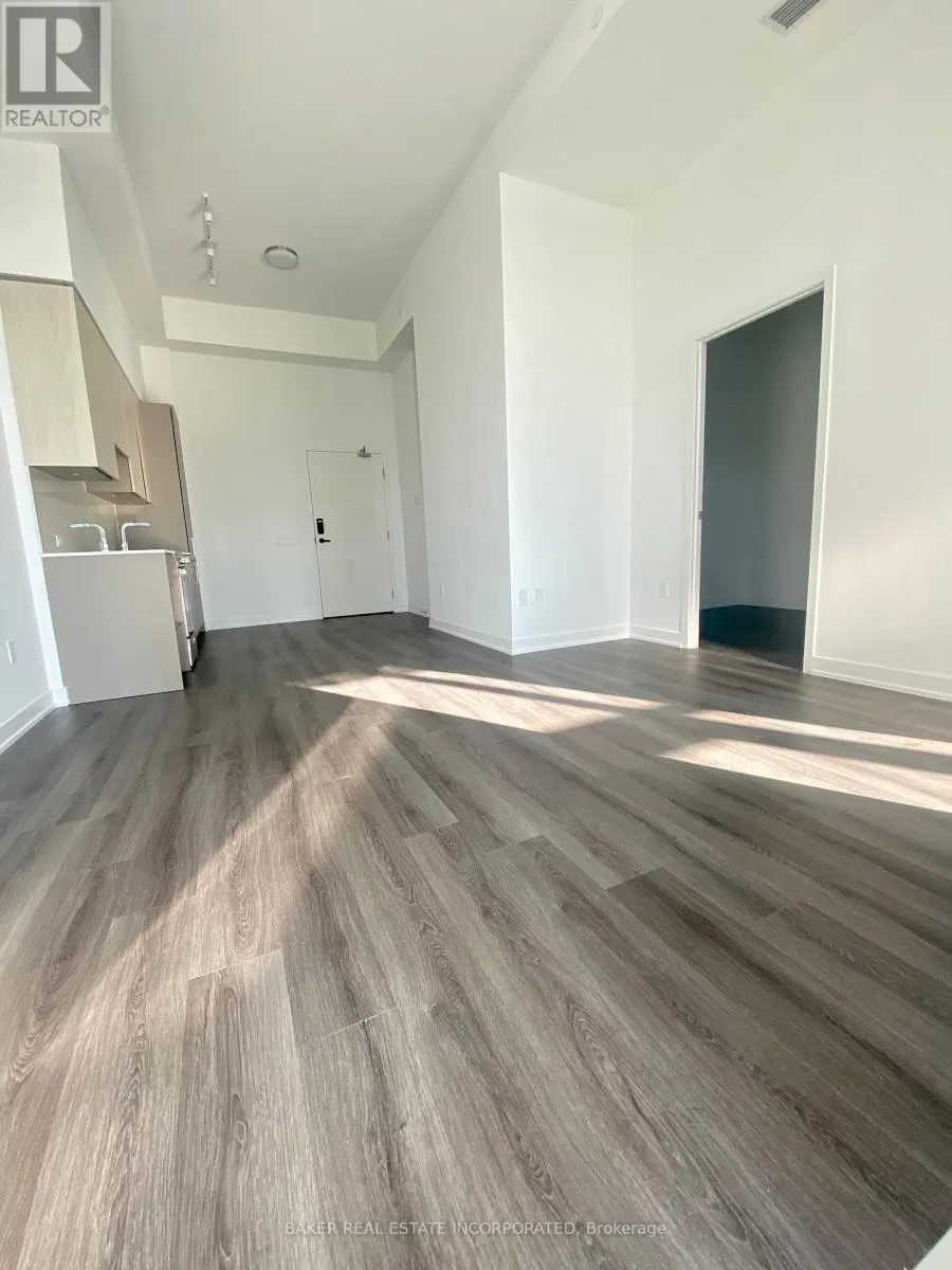 604 - 3883 QUARTZ ROAD