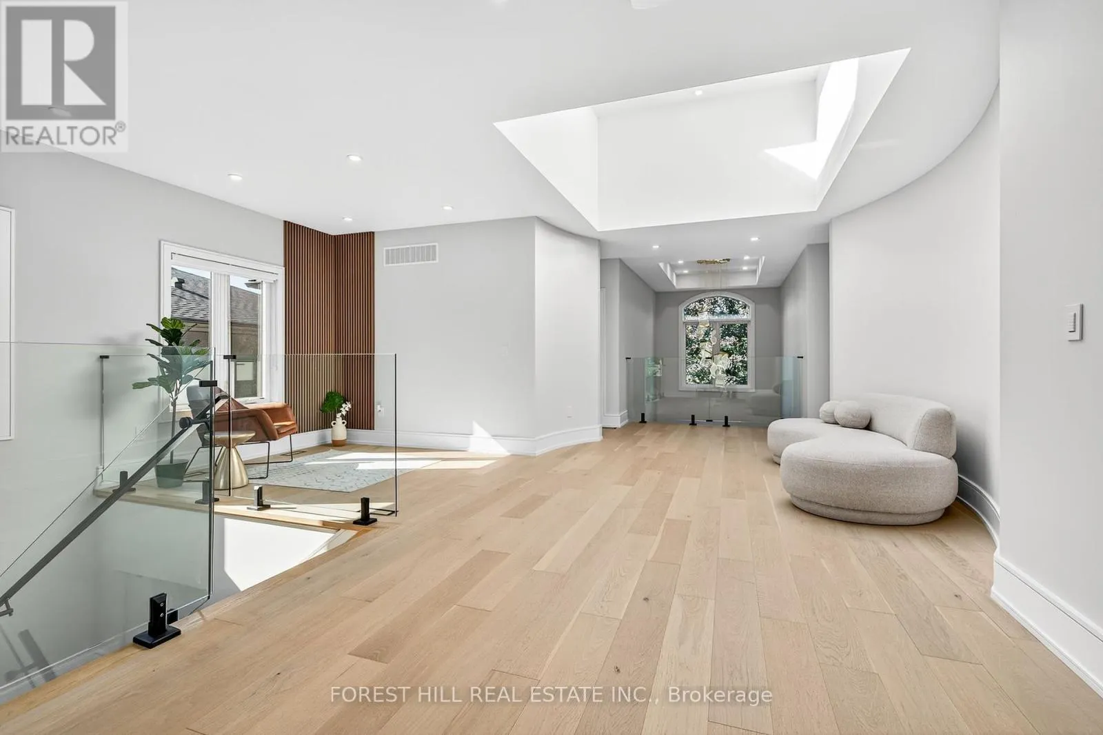 221 MORDEN ROAD
