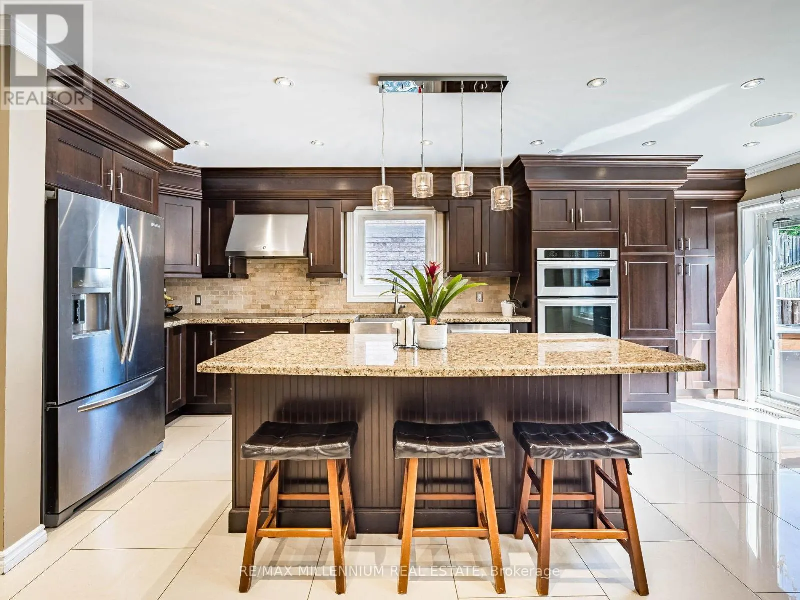 84 GRAPEVINE ROAD
