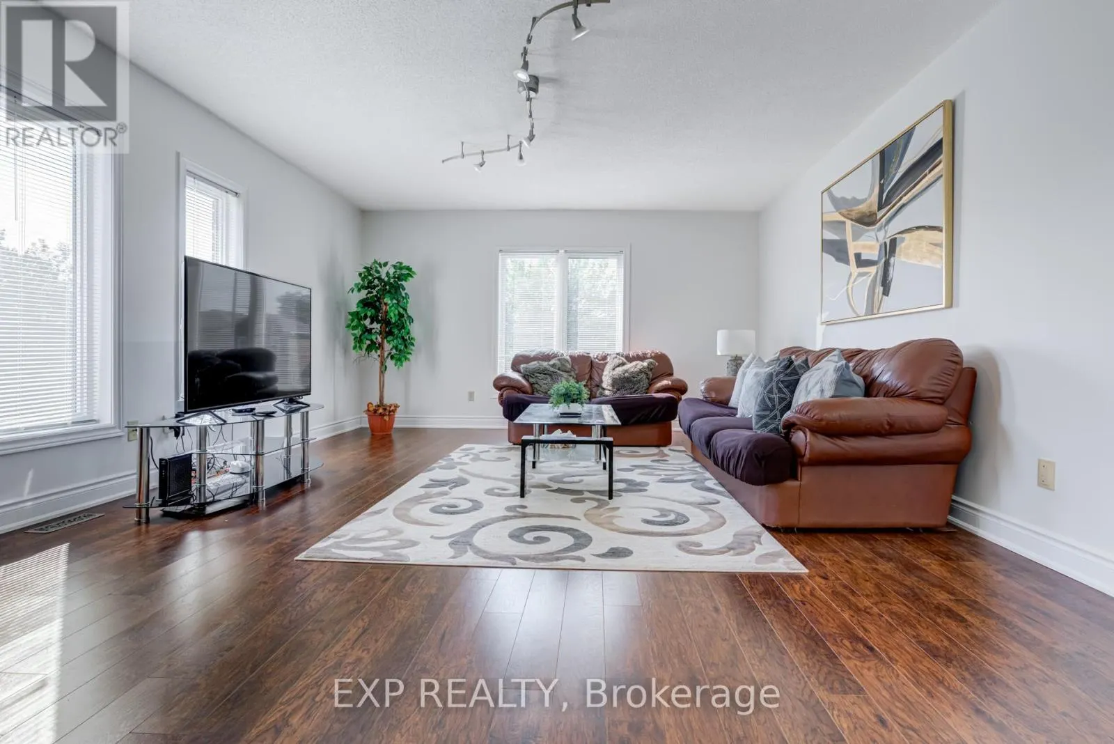 3283 BOBWHITE MEWS