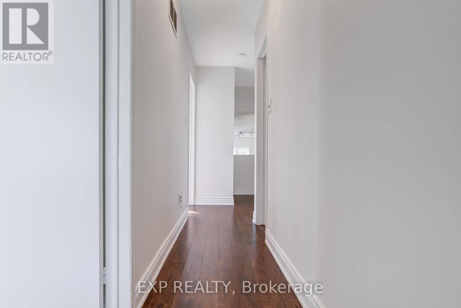 3283 BOBWHITE MEWS