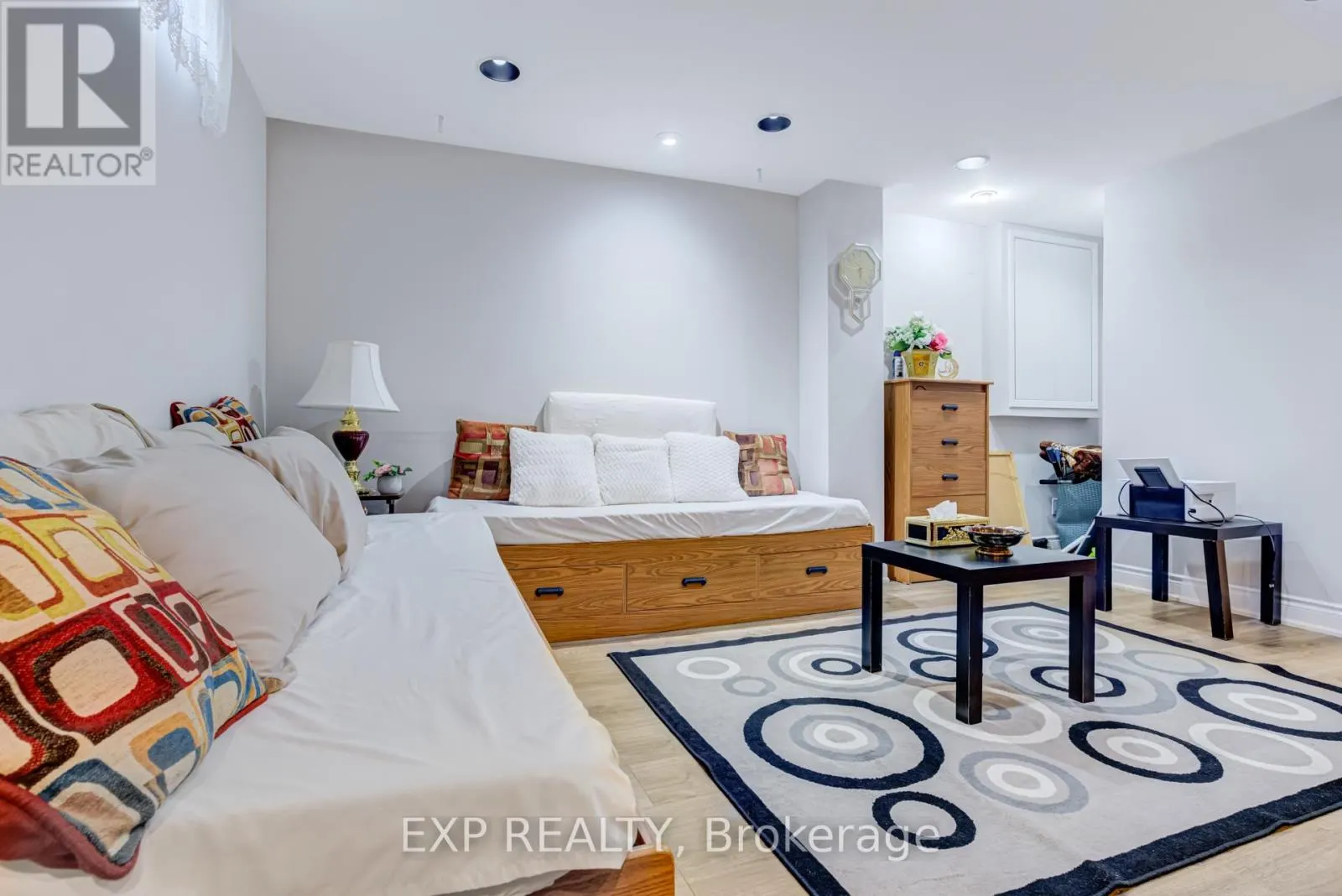 3283 BOBWHITE MEWS