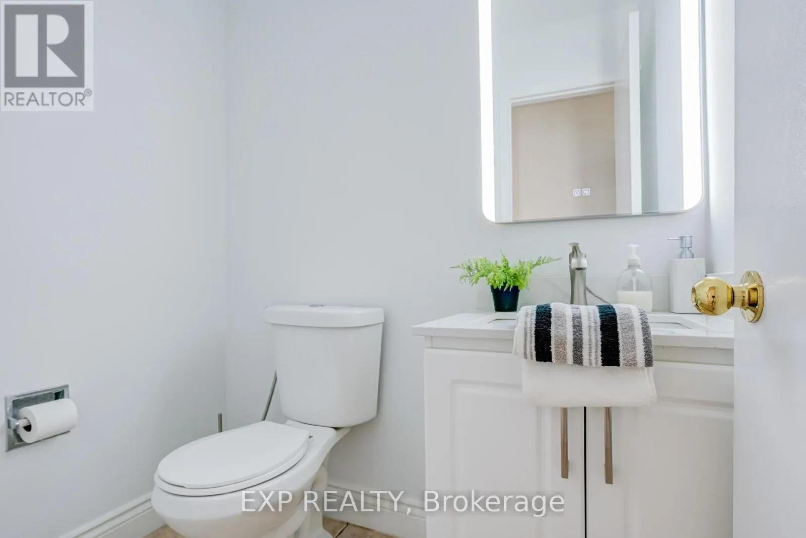 3283 BOBWHITE MEWS