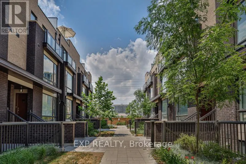 94 - 30 FIELDWAY ROAD