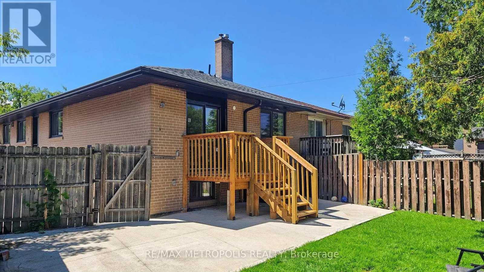 7087 LANDEN COURT