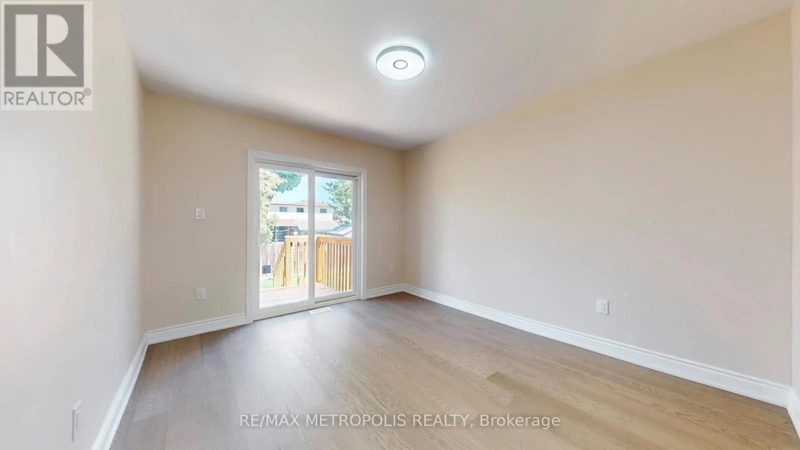 7087 LANDEN COURT